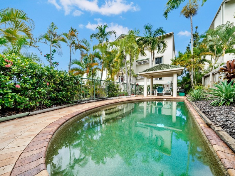 4/40 Moore Street, Trinity Beach QLD 4879