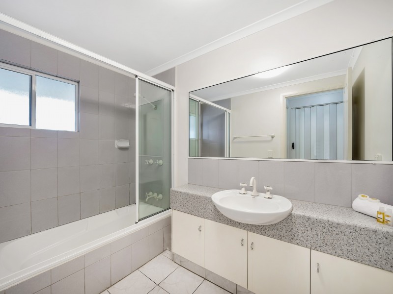 4/40 Moore Street, Trinity Beach QLD 4879