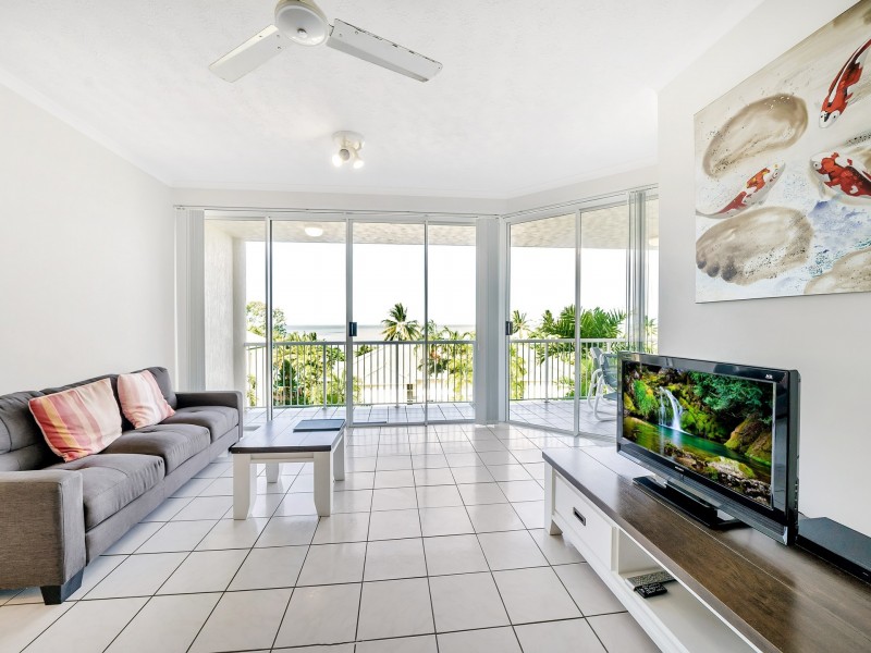 4/40 Moore Street, Trinity Beach QLD 4879