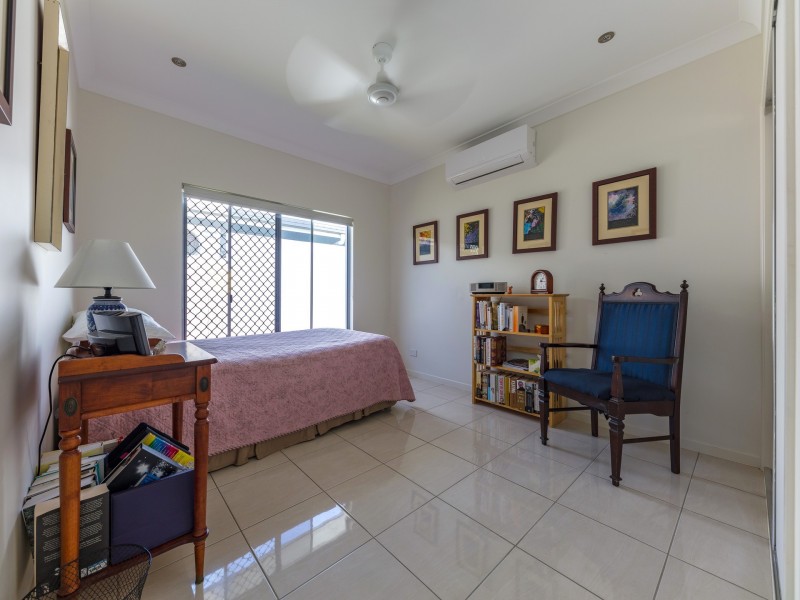 9 Munburra Parade, Smithfield QLD 4878