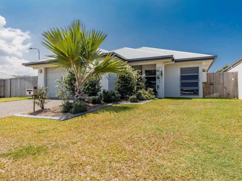 9 Munburra Parade, Smithfield QLD 4878