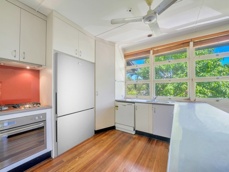 72 Boland Street, Westcourt QLD 4870