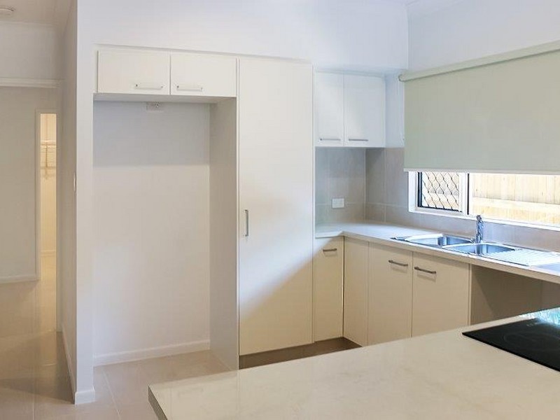 21A Palmetto Street, Palm Cove QLD 4879