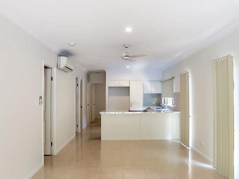 21A Palmetto Street, Palm Cove QLD 4879