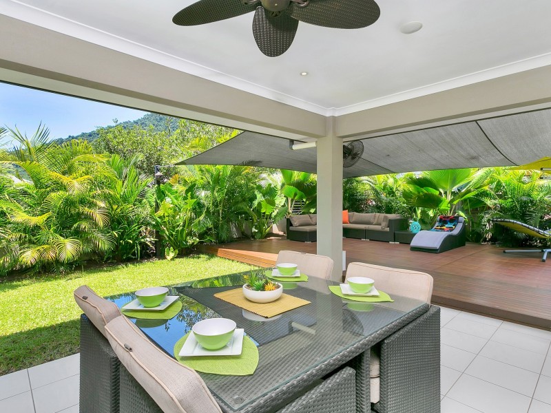 82 Xavier Herbert Drive, Redlynch QLD 4870