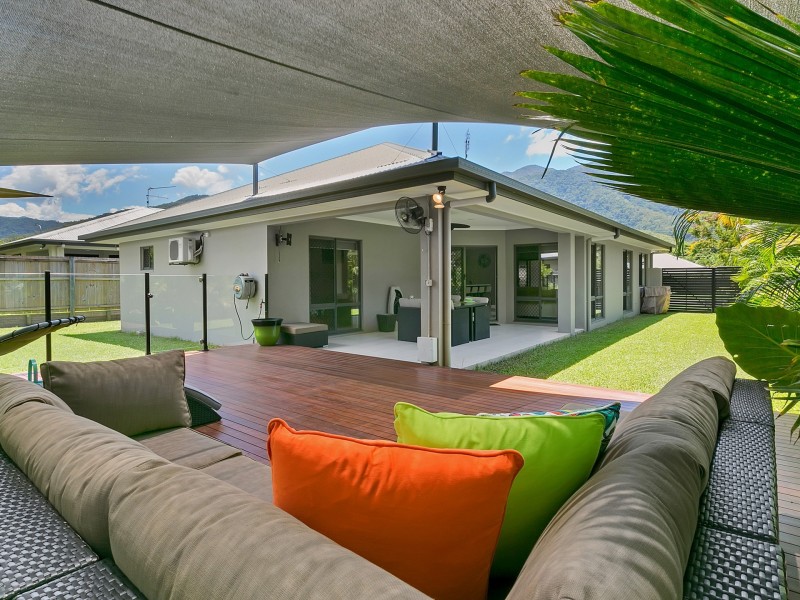 82 Xavier Herbert Drive, Redlynch QLD 4870