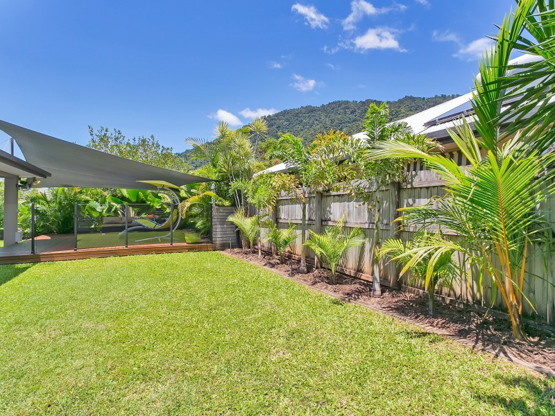 82 Xavier Herbert Drive, Redlynch QLD 4870