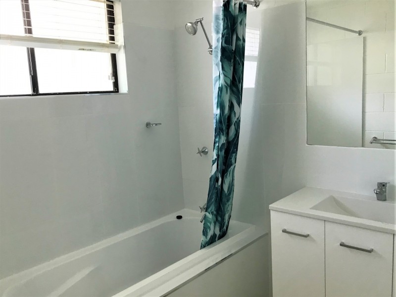 14 Undine Street, Clifton Beach QLD 4879