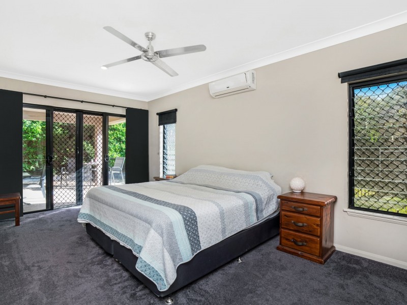 12 Bushlark Place, Smithfield QLD 4878