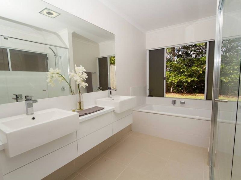 39 Red Peak Boulevard, Caravonica QLD 4878