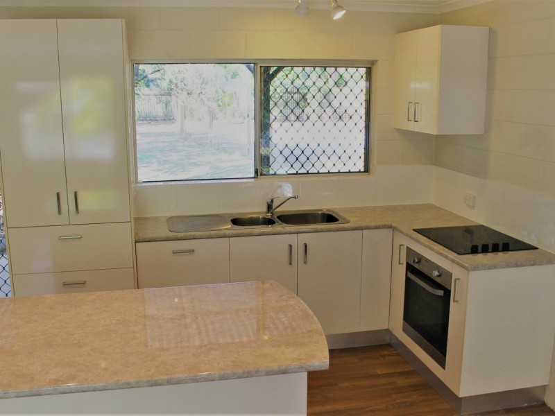 12 Samuel Street, Yorkeys Knob QLD 4878