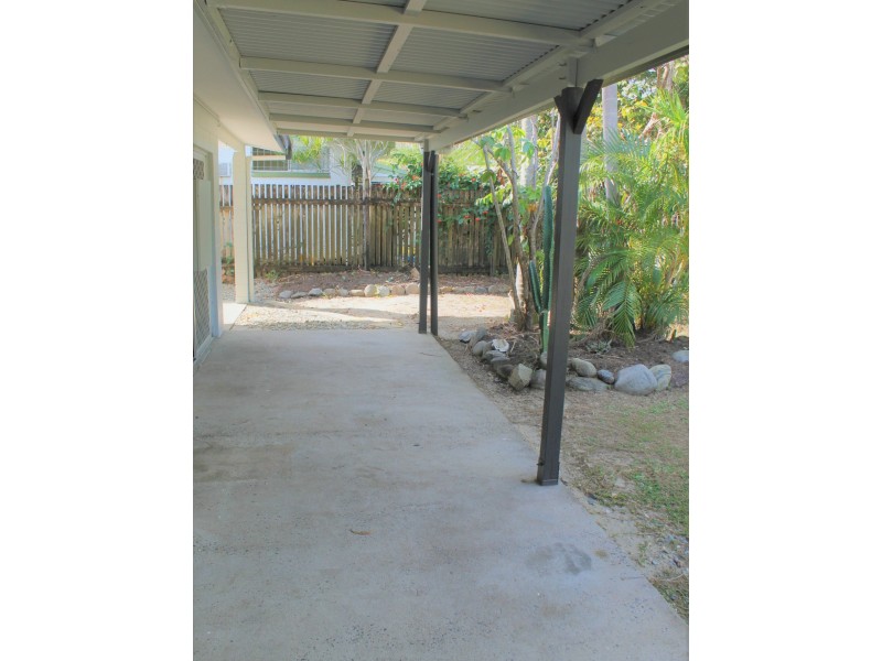 12 Samuel Street, Yorkeys Knob QLD 4878