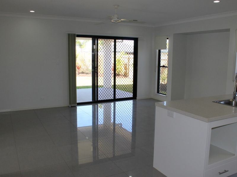 7 Munburra Parade, Smithfield QLD 4878