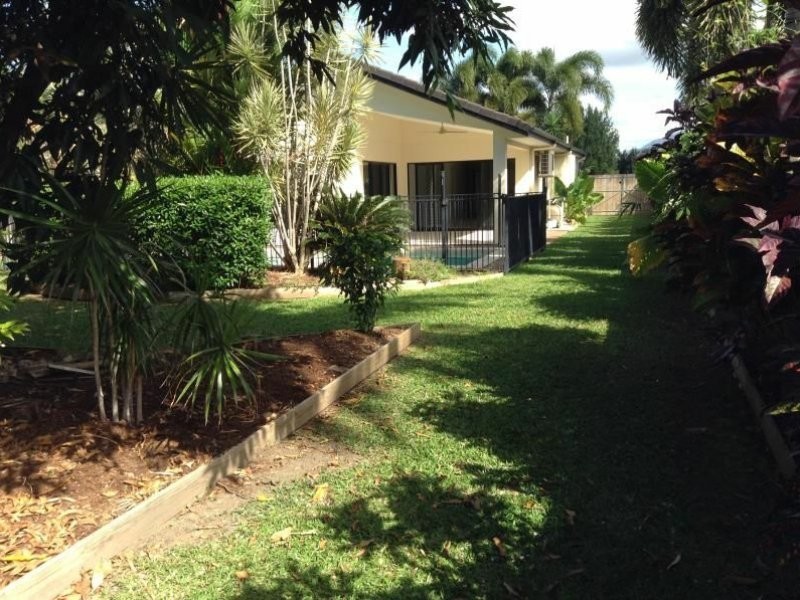 1/20-22 Manus Street, Trinity Beach QLD 4879