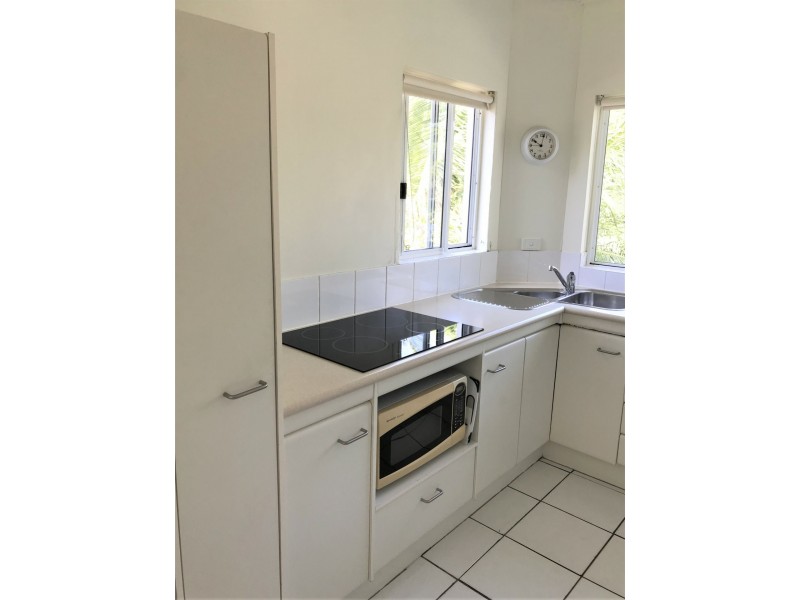 Apartment 24/12 Deauville Close, Yorkeys Knob QLD 4878