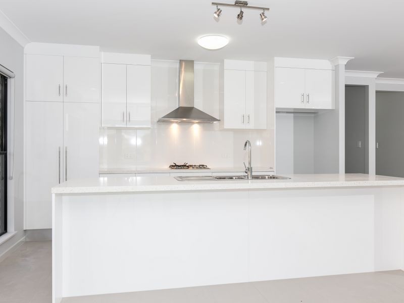 34 Carter Close, Smithfield QLD 4878