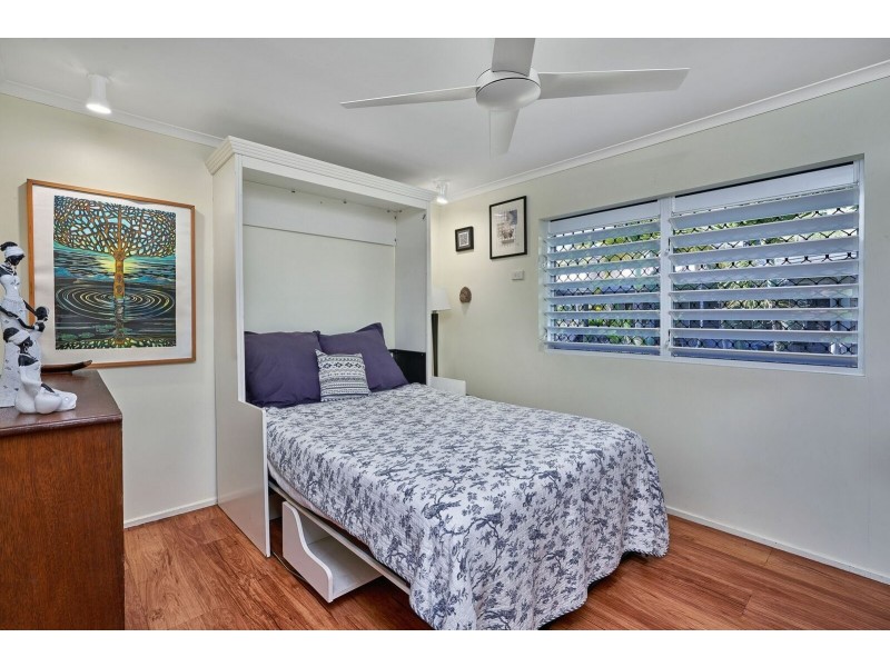 131 Arlington Esplanade, Clifton Beach QLD 4879