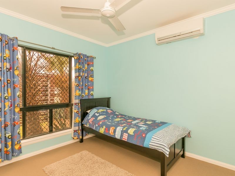 25 Corkwood Street, Kewarra Beach QLD 4879