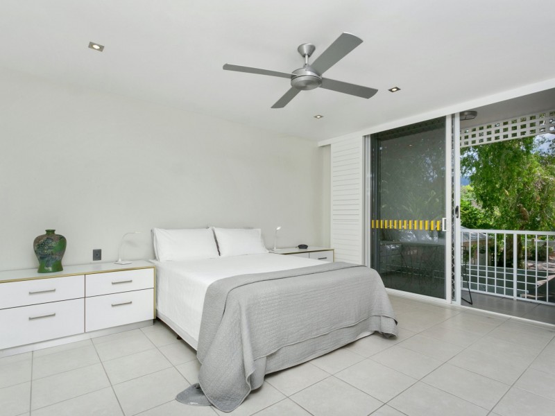 Apartment 6/81-87 Arlington Esplanade, Clifton Beach QLD 4879