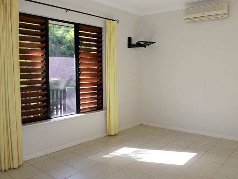 11 Orana Street, Caravonica QLD 4878