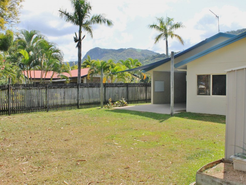 104/2-6 Lake Placid Road, Caravonica QLD 4878