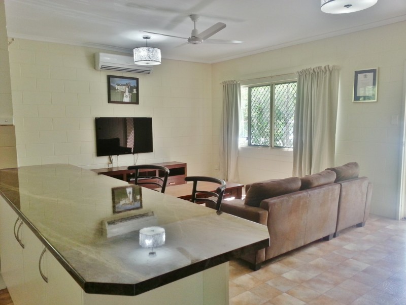 104/2-6 Lake Placid Road, Caravonica QLD 4878