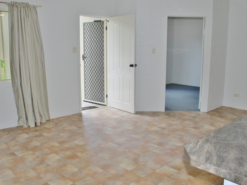 104/2-6 Lake Placid Road, Caravonica QLD 4878