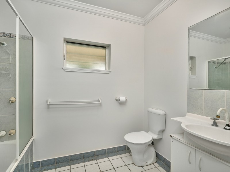 8/35-37 Rutherford Street, Yorkeys Knob QLD 4878