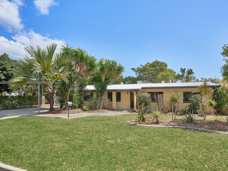 22 Lesley Street, Smithfield QLD 4878