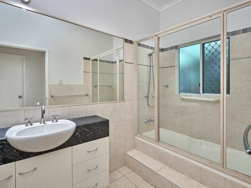 19 Cairnwell Street, Smithfield QLD 4878