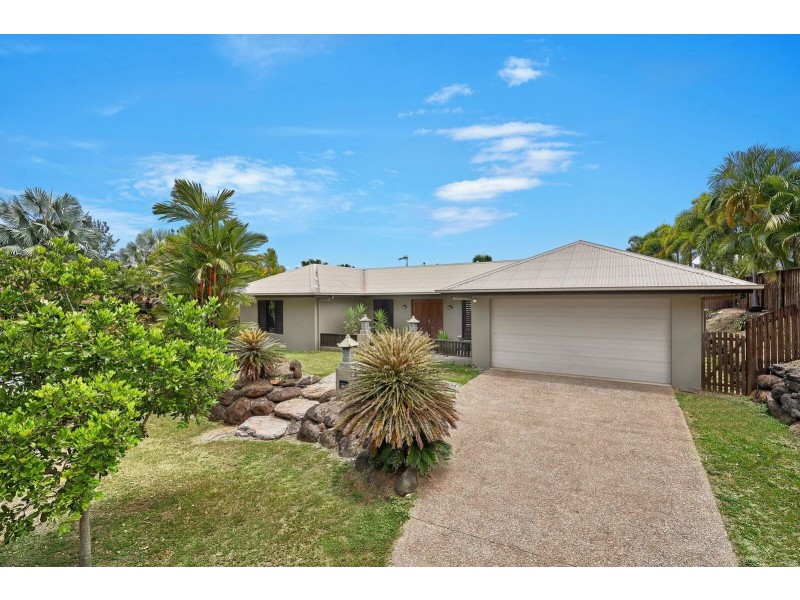 11 Orana Street, Caravonica QLD 4878