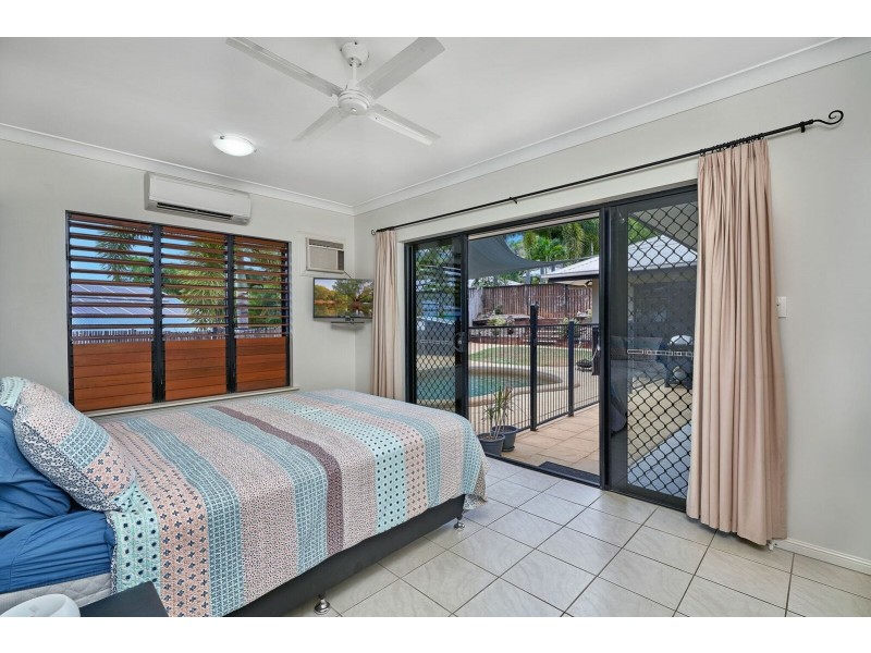 11 Orana Street, Caravonica QLD 4878