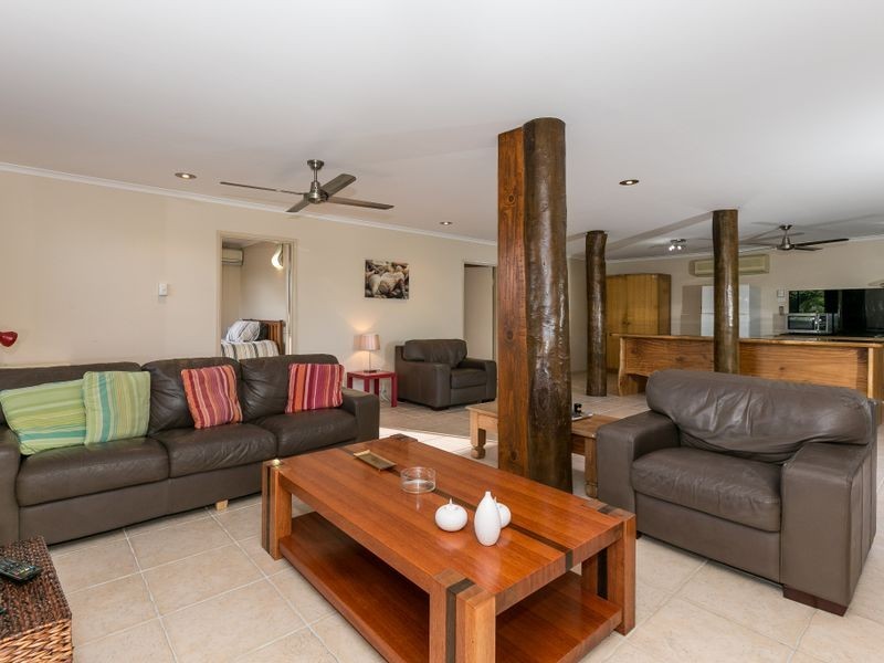3 Ray Street, Yorkeys Knob QLD 4878