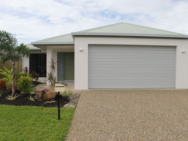 32 HILLARY DRIVE, Smithfield QLD 4878