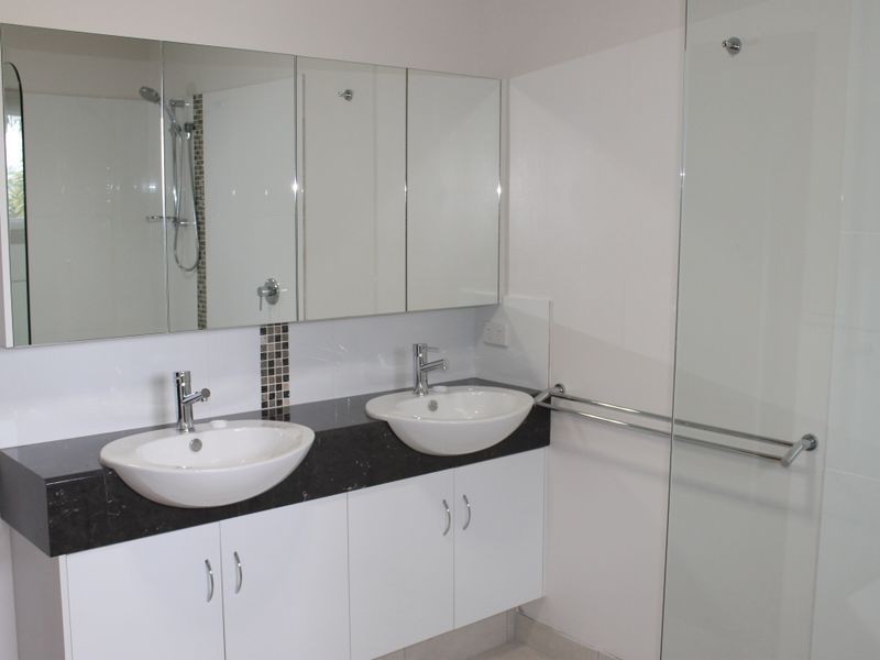 31 Carramar Cres, Caravonica QLD 4878