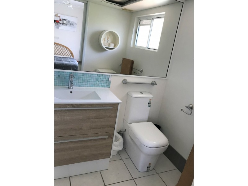 25/12-14 Deauville Close, Yorkeys Knob QLD 4878