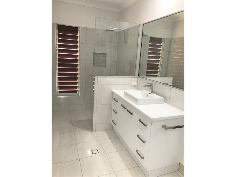 60 Flagship Drive, Trinity Beach QLD 4879