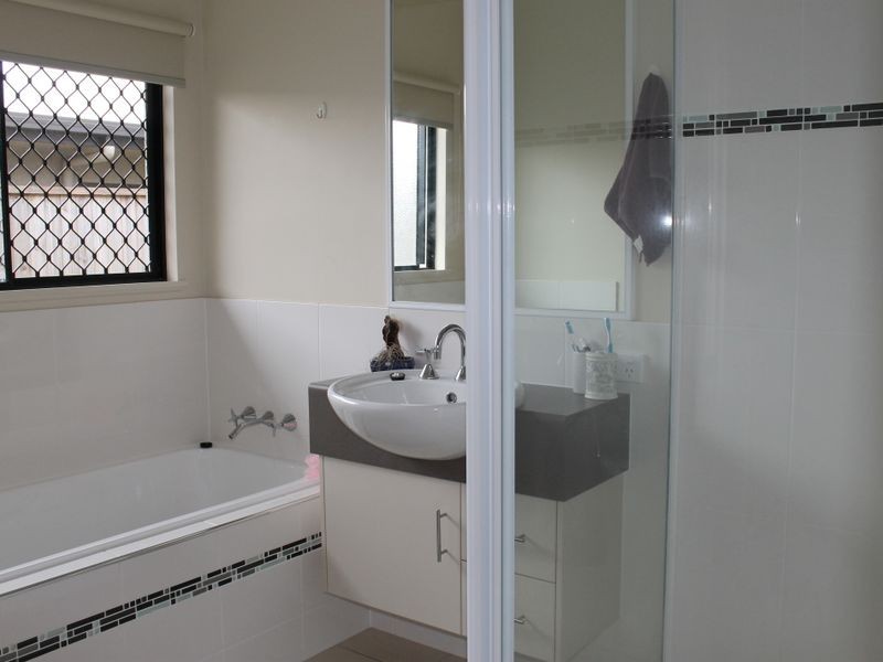 17 Hatch Close, Trinity Beach QLD 4879