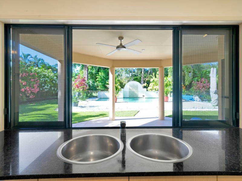 13 Turtle Close, Clifton Beach QLD 4879