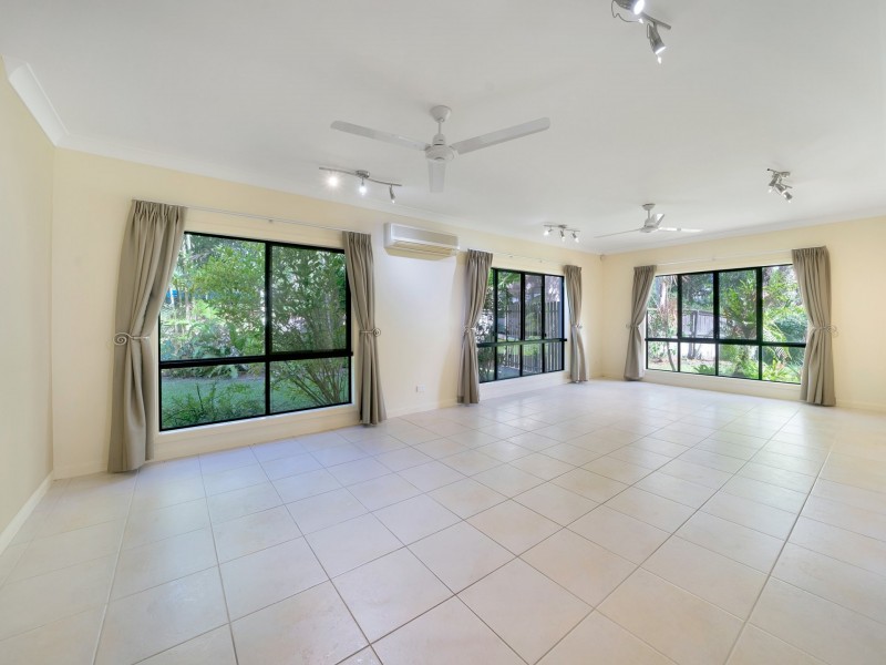 13 Turtle Close, Clifton Beach QLD 4879