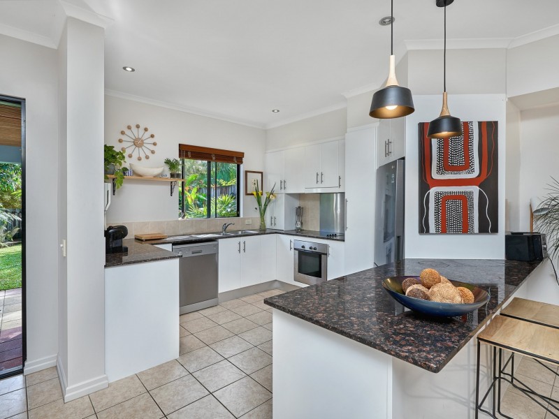 18/5-7 Arlington Esplanade, Clifton Beach QLD 4879