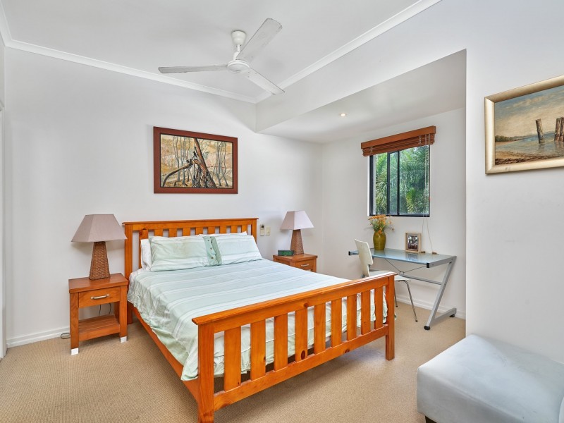 18/5-7 Arlington Esplanade, Clifton Beach QLD 4879