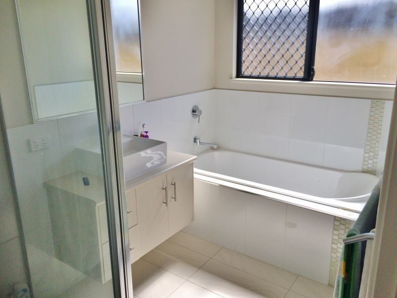 19 Landsborough Drive, Smithfield QLD 4878