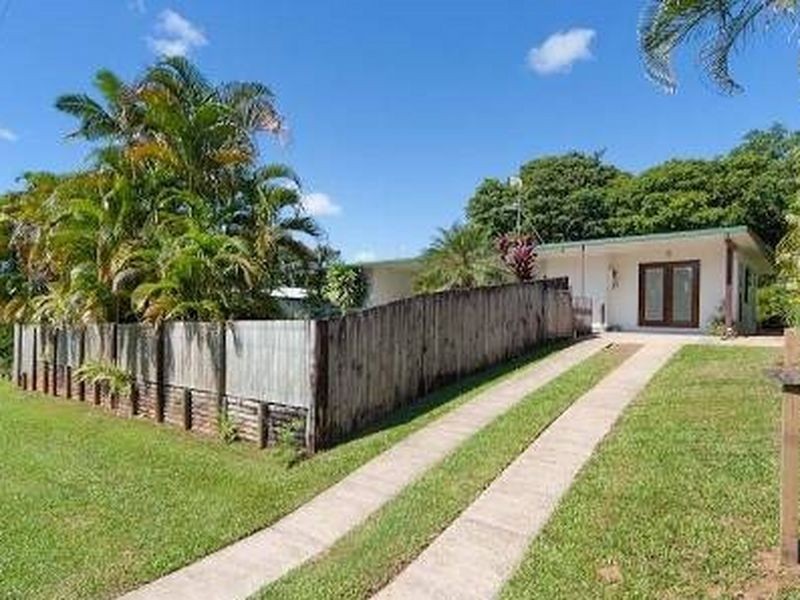 19 ANNE STREET, Smithfield QLD 4878