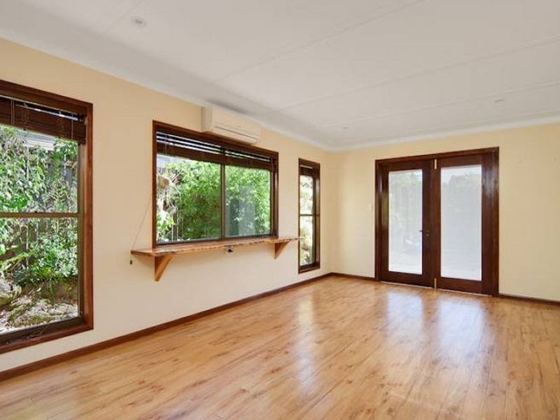 19 ANNE STREET, Smithfield QLD 4878