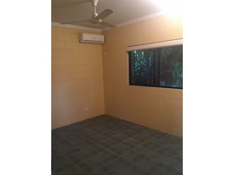 27 Riverside Parade, Trinity Park QLD 4879