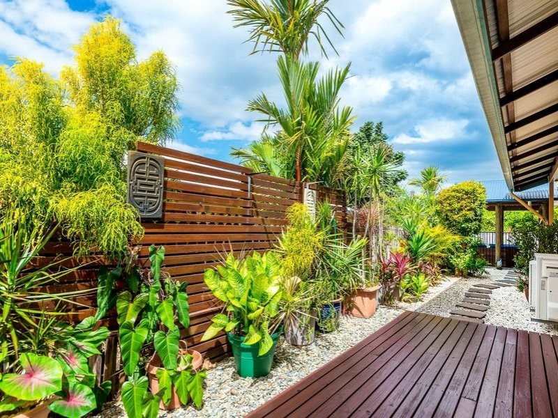 81 MichaelAngelo Drive, Redlynch QLD 4870