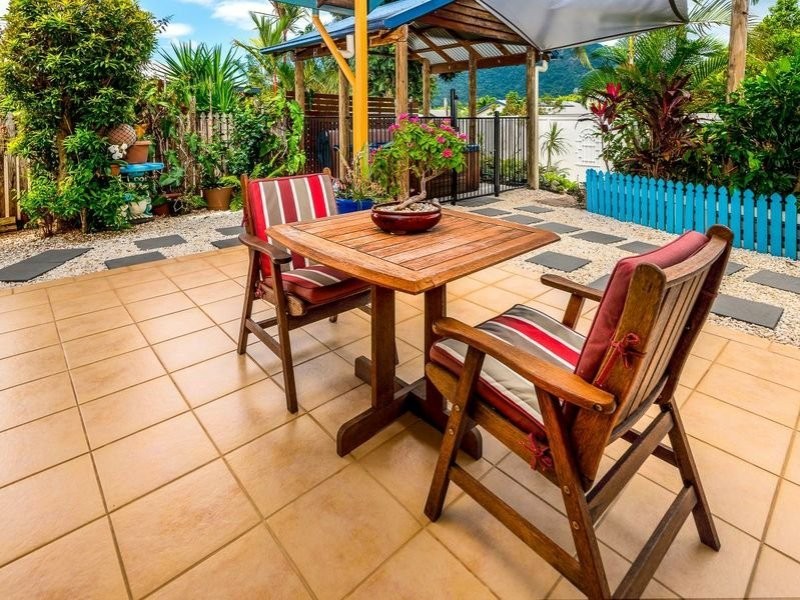81 MichaelAngelo Drive, Redlynch QLD 4870