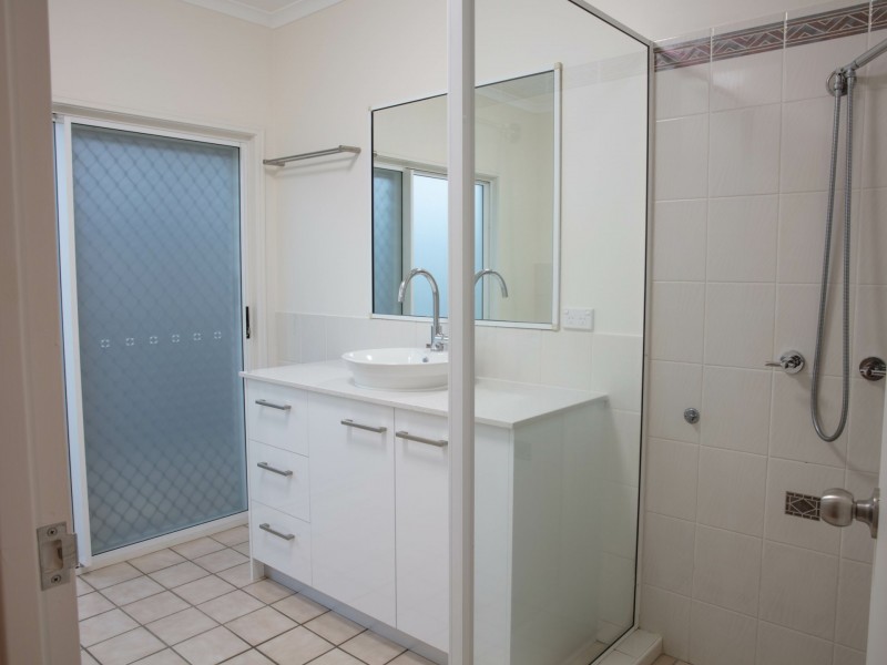 23 Rainy Mountain Place, Smithfield QLD 4878