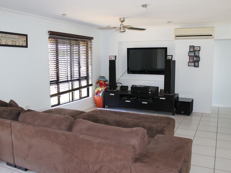 97 Trinity Beach Road, Trinity Beach QLD 4879